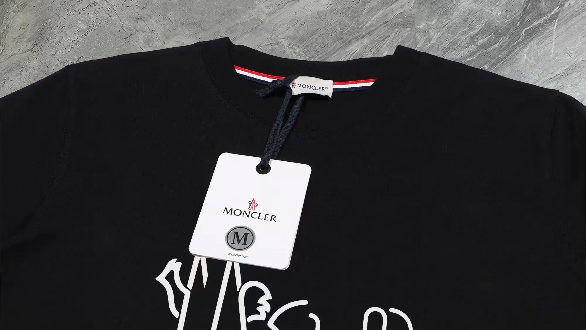 P80💰《Moncler~ 》2025New Arrival Quality T , Versatile Quality ！ ‼ 32 250G ‼ ， ， ， ， T 🤪 Sizes：S-M-L-XL-2XL ：Black，White， Same Style